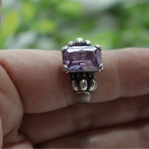 Vintage amethyst sterling silver ring